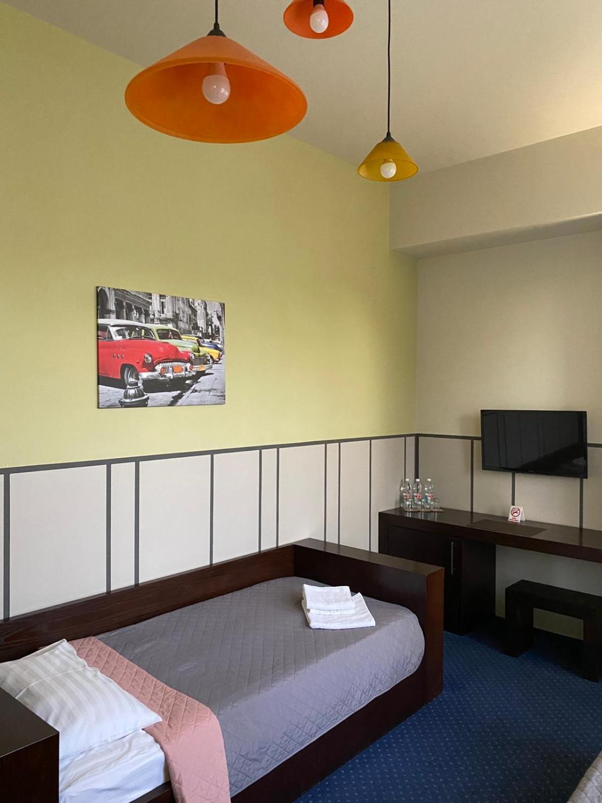 Gosudar Hotel Kropyvnytskyi Exterior foto