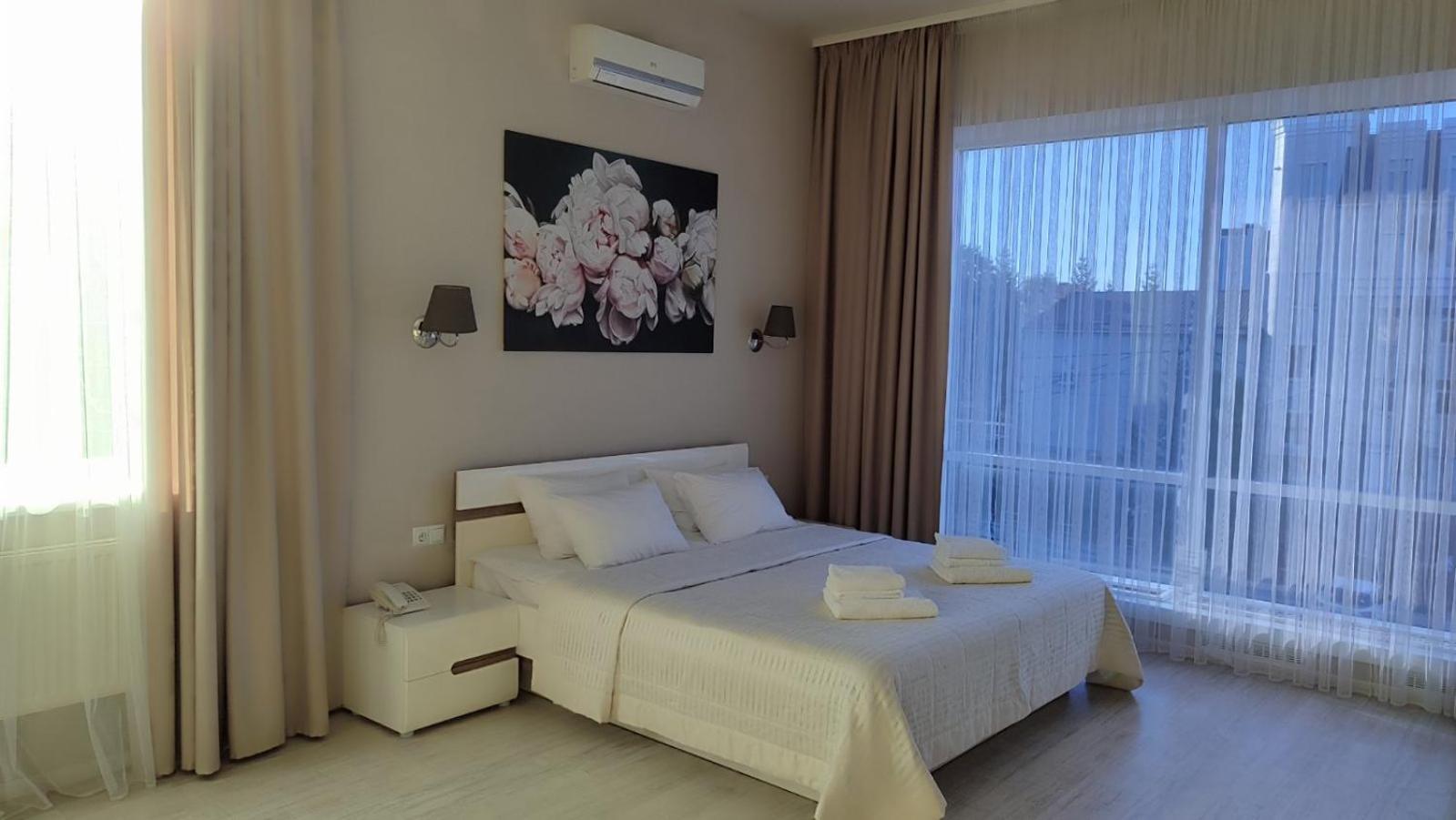 Gosudar Hotel Kropyvnytskyi Habitación foto